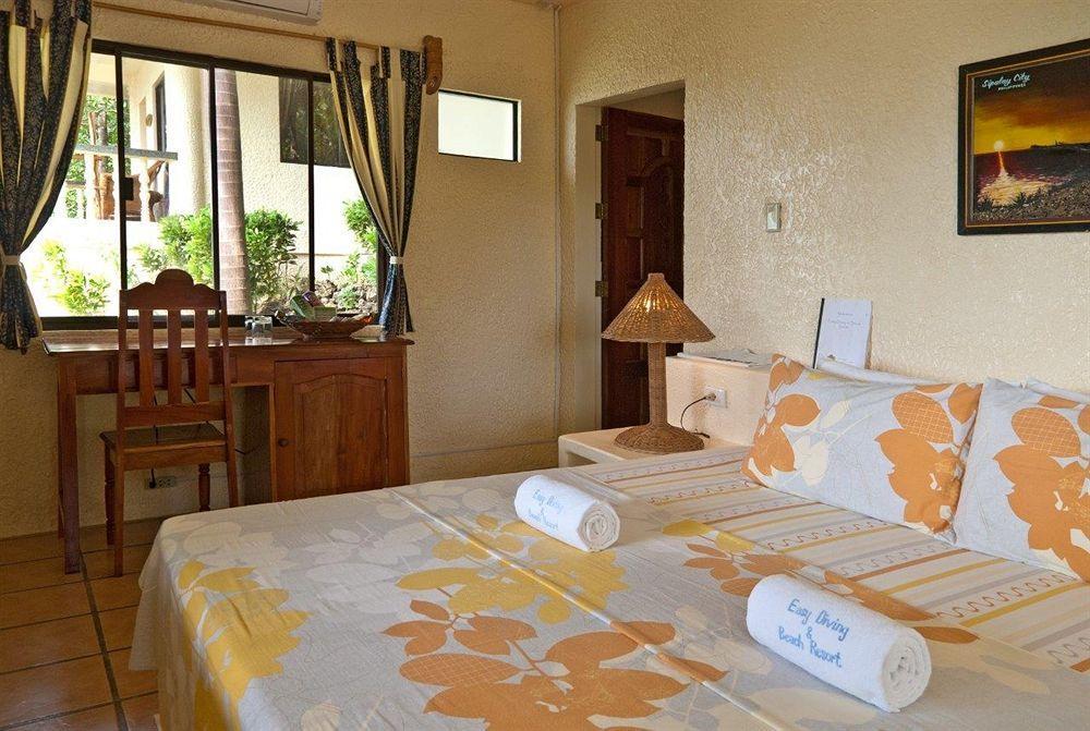 Easy Diving And Beach Resort Sipalay Exterior photo