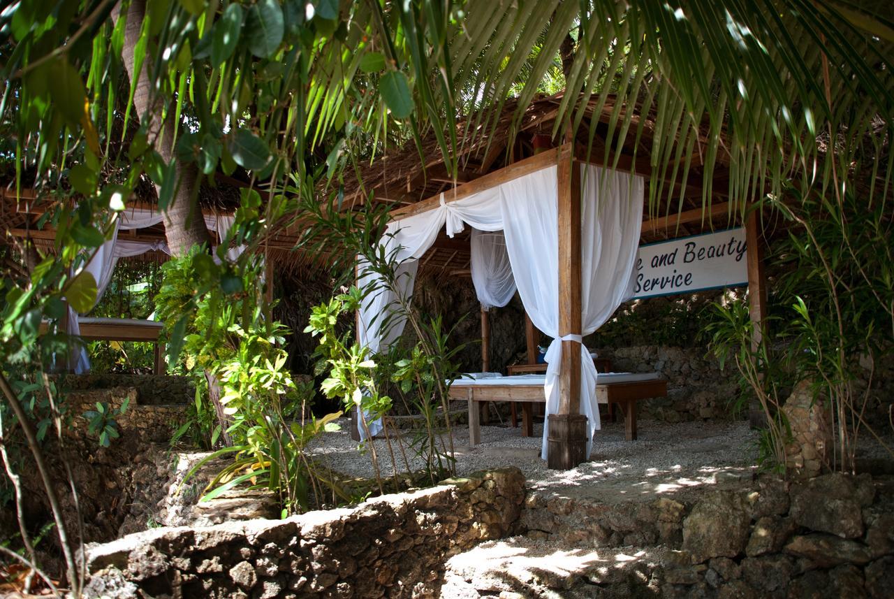 Easy Diving And Beach Resort Sipalay Exterior photo