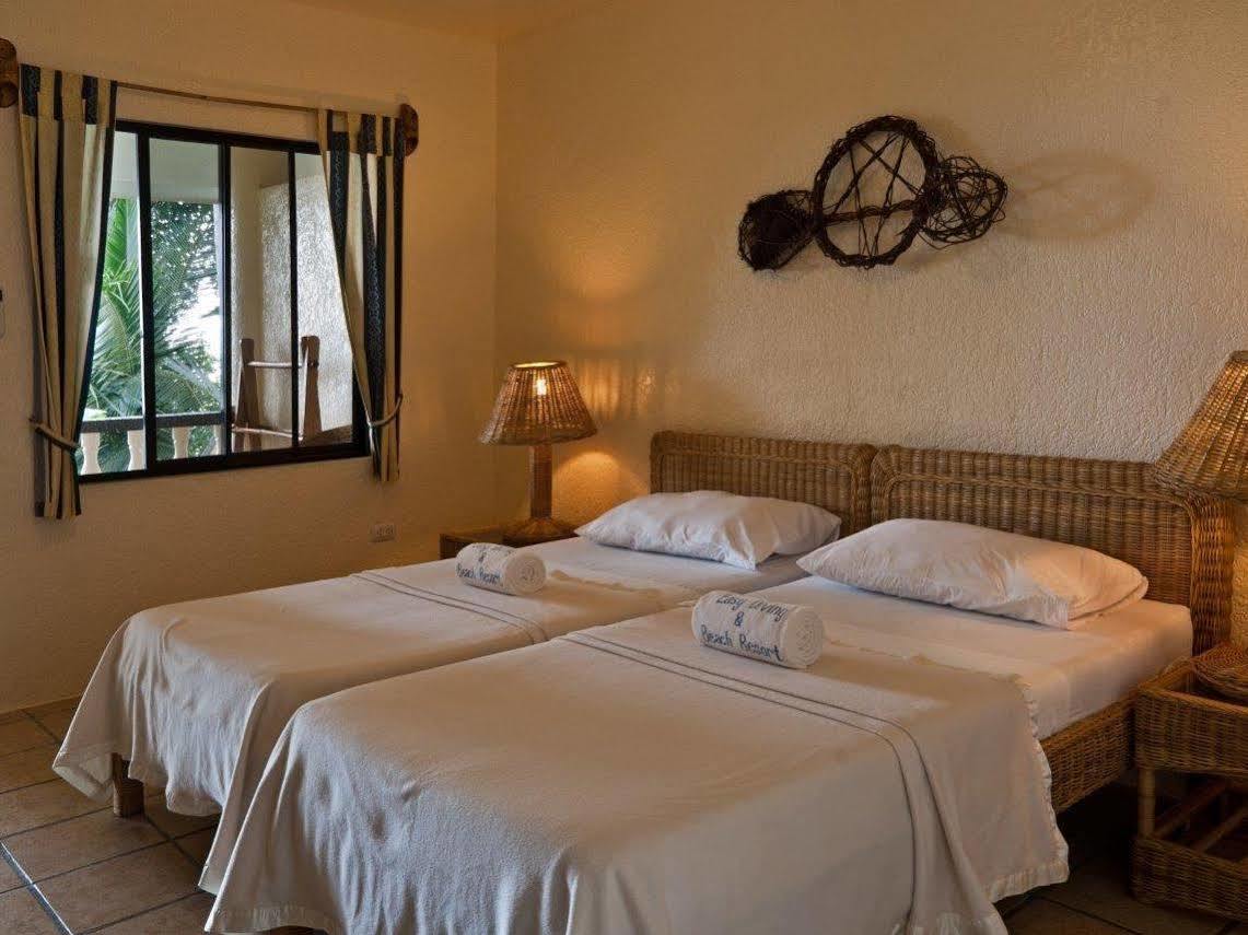 Easy Diving And Beach Resort Sipalay Exterior photo